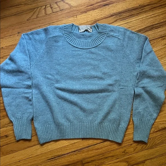 Everlane Women's Crewneck Sweater in Dusty Blue - Picture 2 of 7